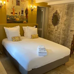 4* Bed & Breakfast La Maison Des Augustins 4 Stars Et Fitness